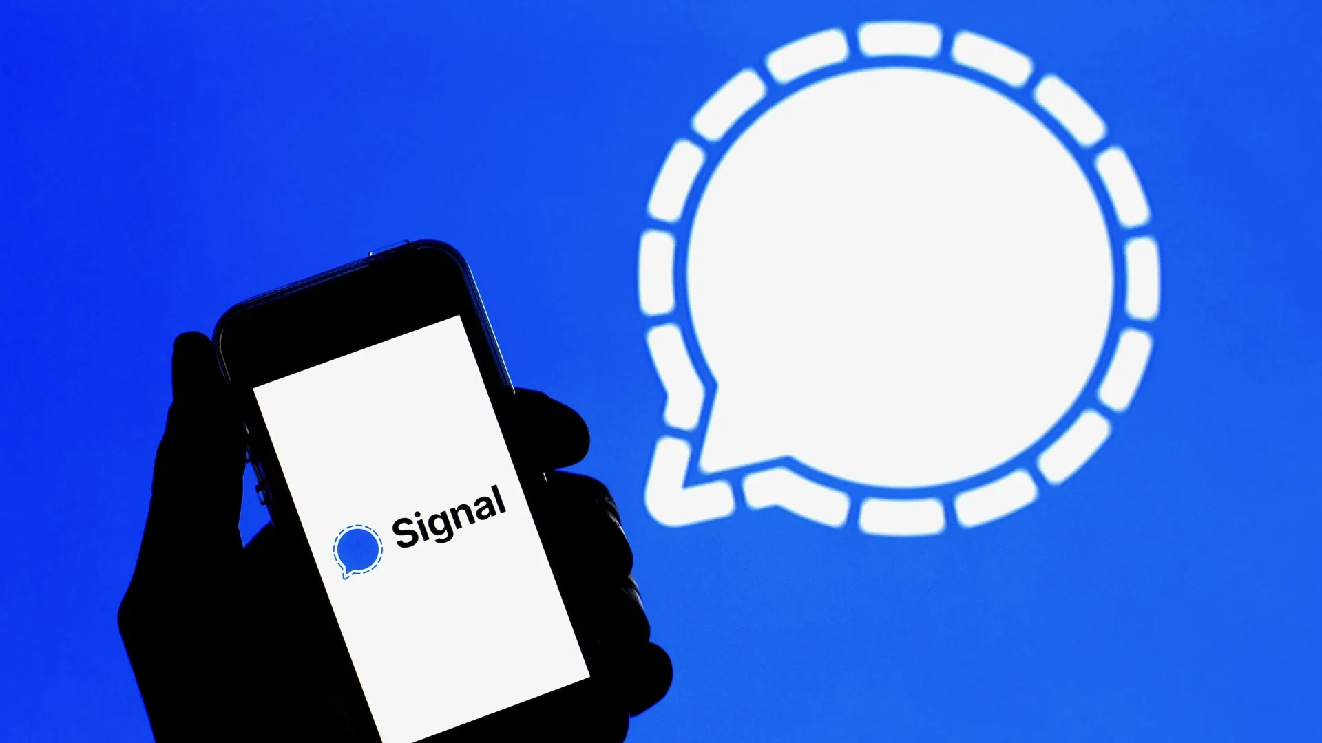 Signal Adding people